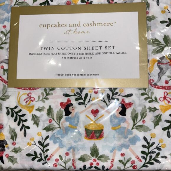 Cupcakes and Cashmere TWIN Christmas Holiday Nutcracker Ballet Cotton Sheet Set - Picture 3 of 4